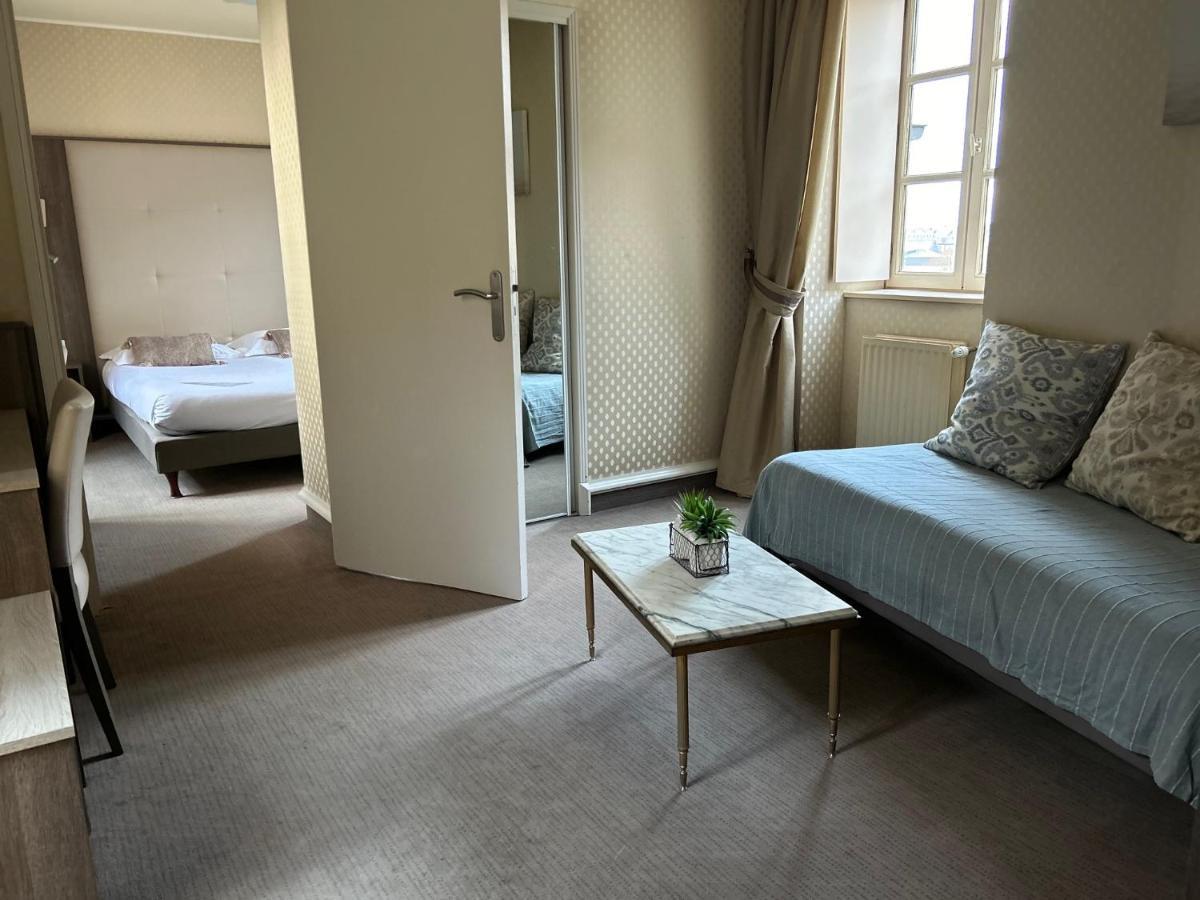 Cit'Hotel Le Challonge Dinan Bagian luar foto